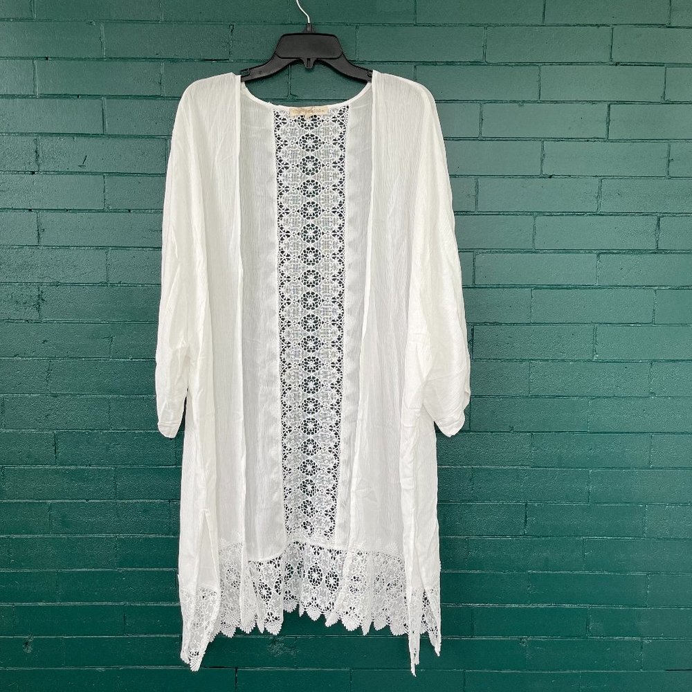 Rewind Flowy Boho Crochet Lace Kimono